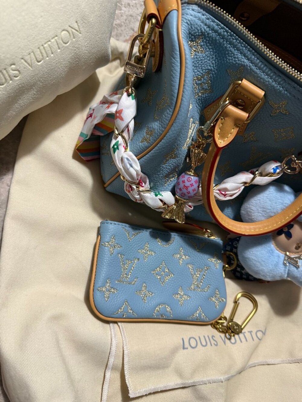 STUNNING Brand New Embroidered Blue Fashion Monogram Satchel w/Pouch & Dustbag! - Picture 9 of 9